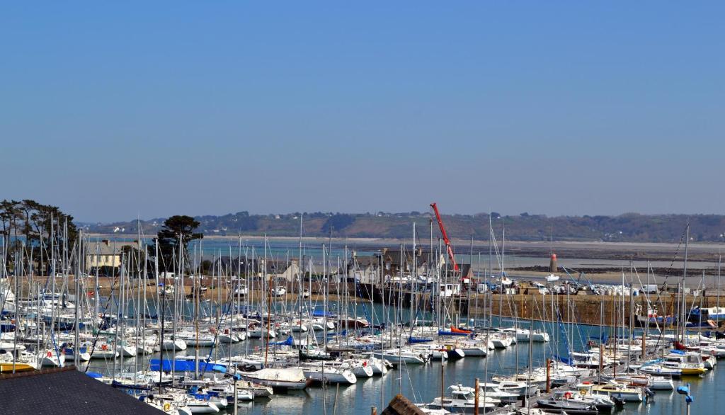 Au Bon Accueil Hotel Perros-Guirec Ngoại thất bức ảnh
